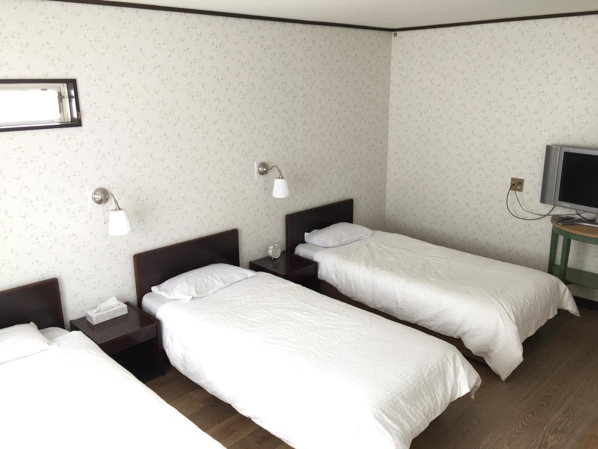 White Rose Inn Hachimantai  Rum bild